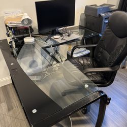 Modern Glass & Black Metal Desk – Sleek and Sturdy