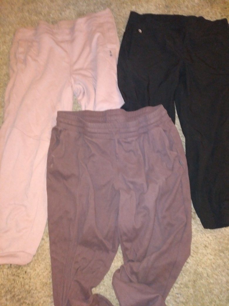 Womens Joggers Bundle Size Large