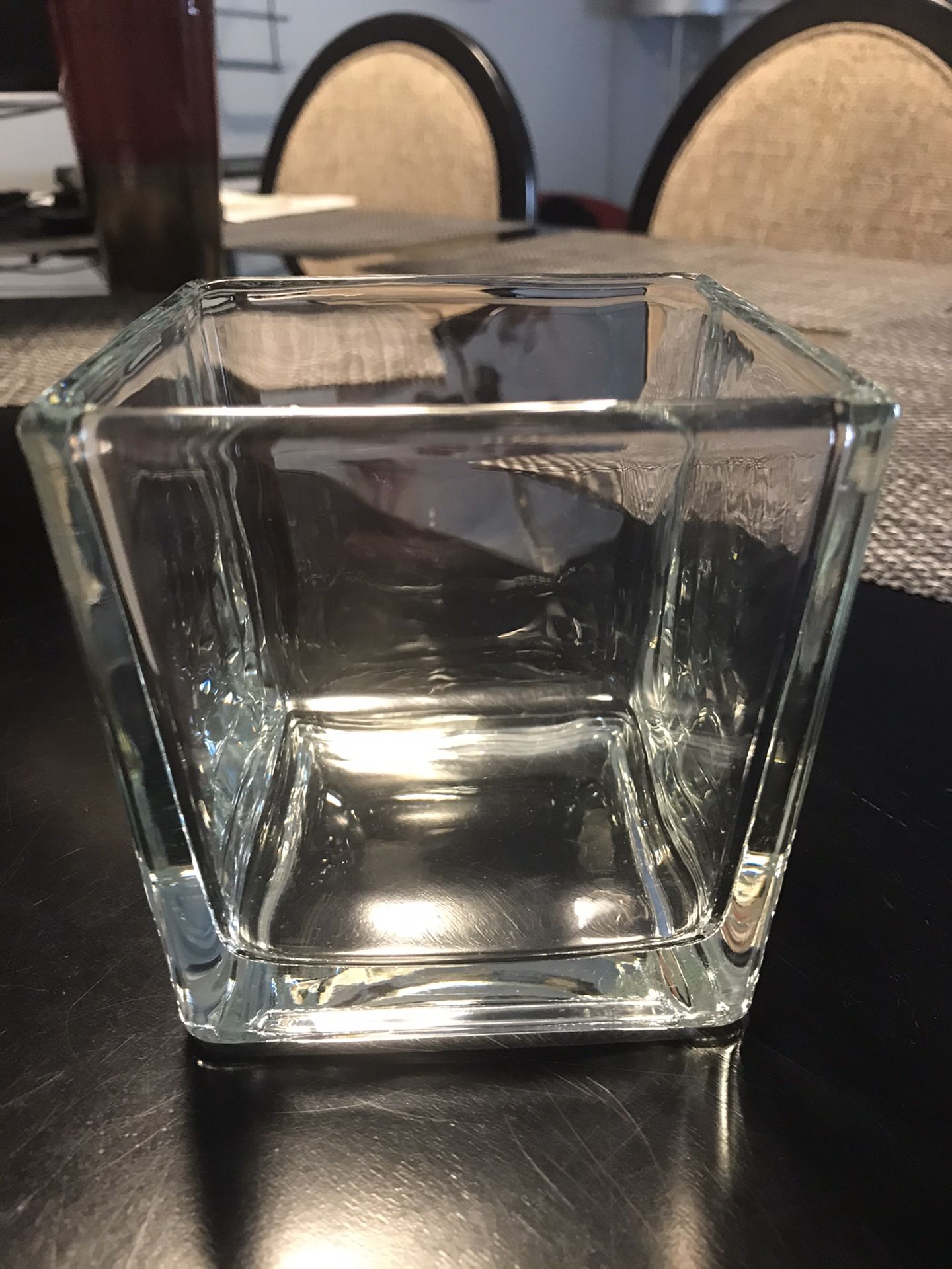 Glass vase (2)