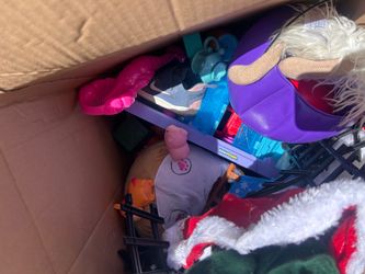 Plushies and kids toys lot selling all together