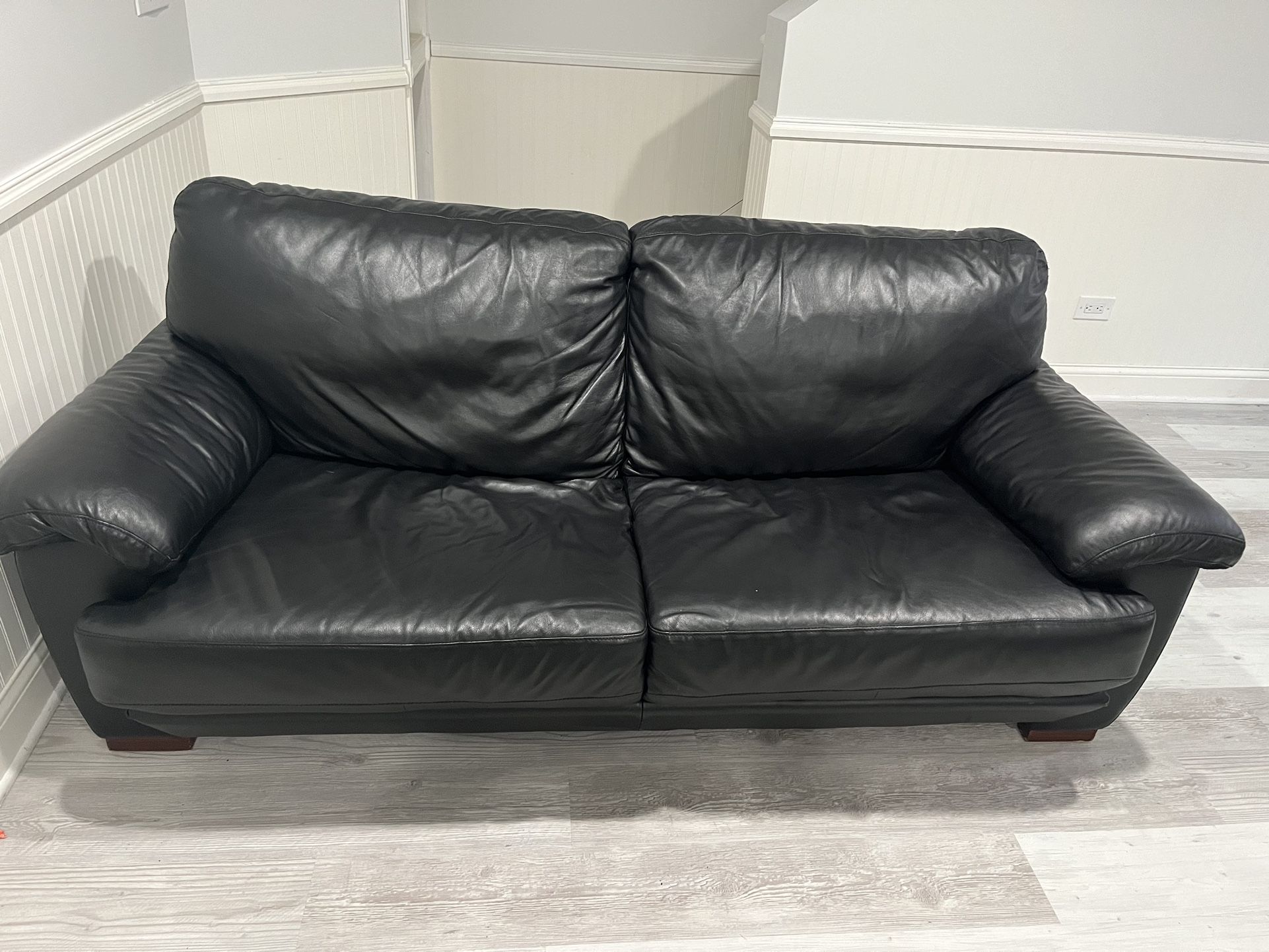Comfortable Leather Couch