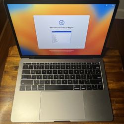 2017 Macbook Pro 13 inch 8GB intel i5 dual-core 256GB Battery Count 103  Microsoft office/pro tools