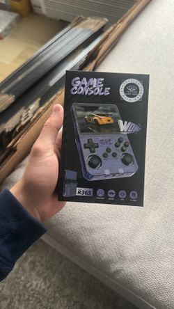 R36S New Gaming Console 22,000+ games