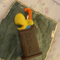 Vintage Short Pez Fits About 1/2 A Pack Of Pez Candy