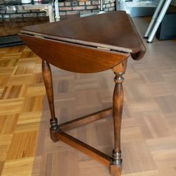 Mid Century Drop-Leaf Table