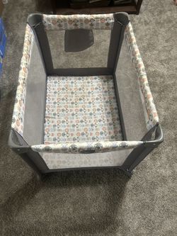 Graco playpen