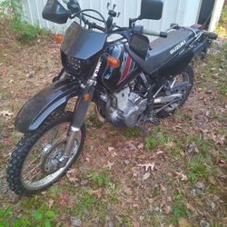 2022 Suzuki Dr 650