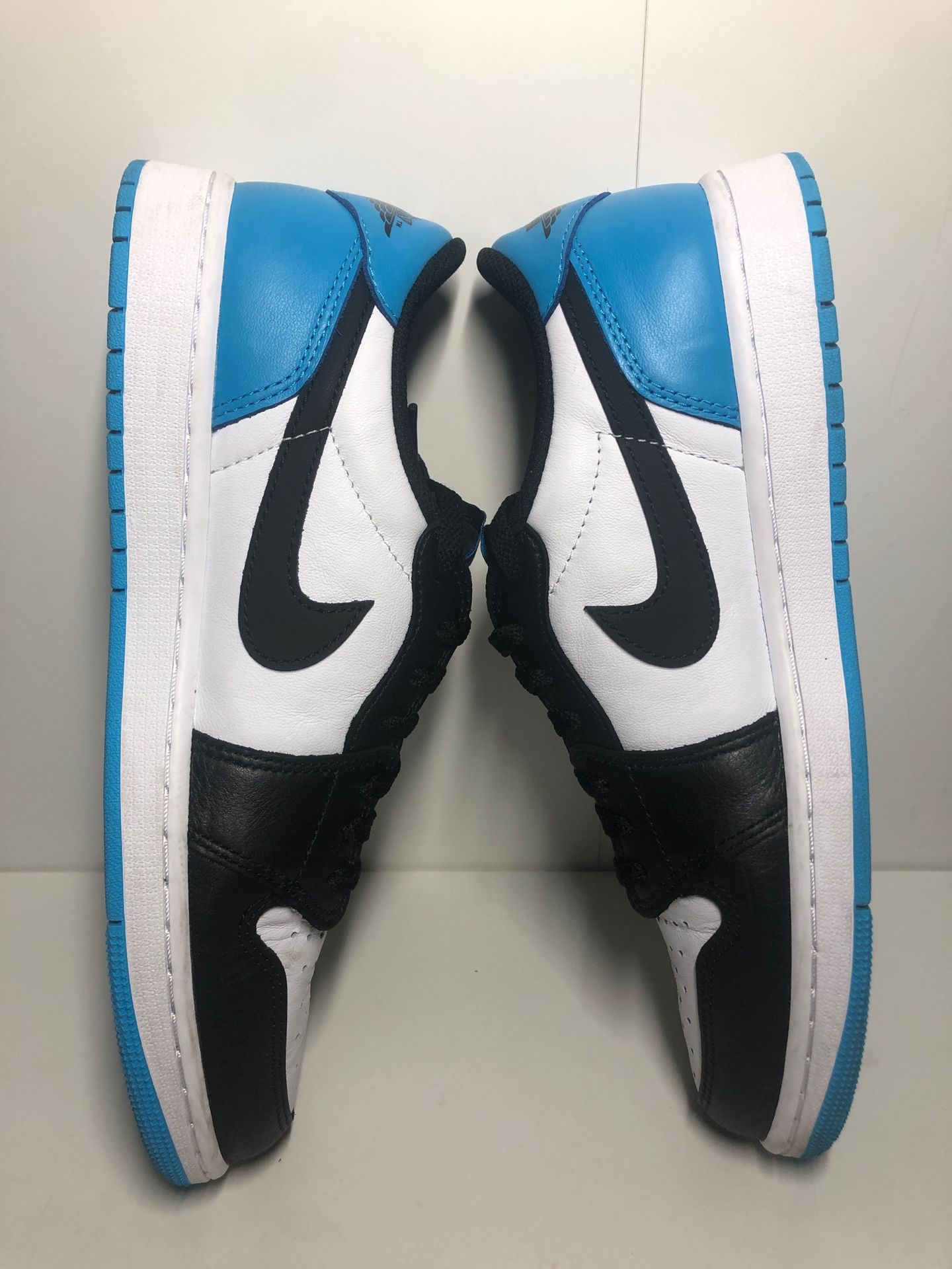 Jordan 1 Retro Low OG Black Dark Powder Blue