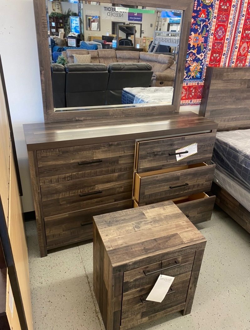furniture chest dresser bed mattress nightstand 