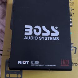 Boss Amp