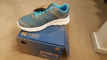 Womens athletic shoes