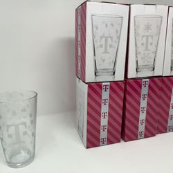 Holiday Pint Glass Set