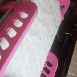 Plastic Toddler Bed with Mattress