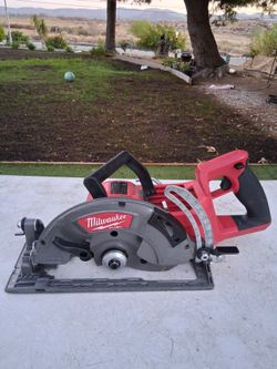 Milwaukee M18 Fuel 7_1/4" circular saw tool only