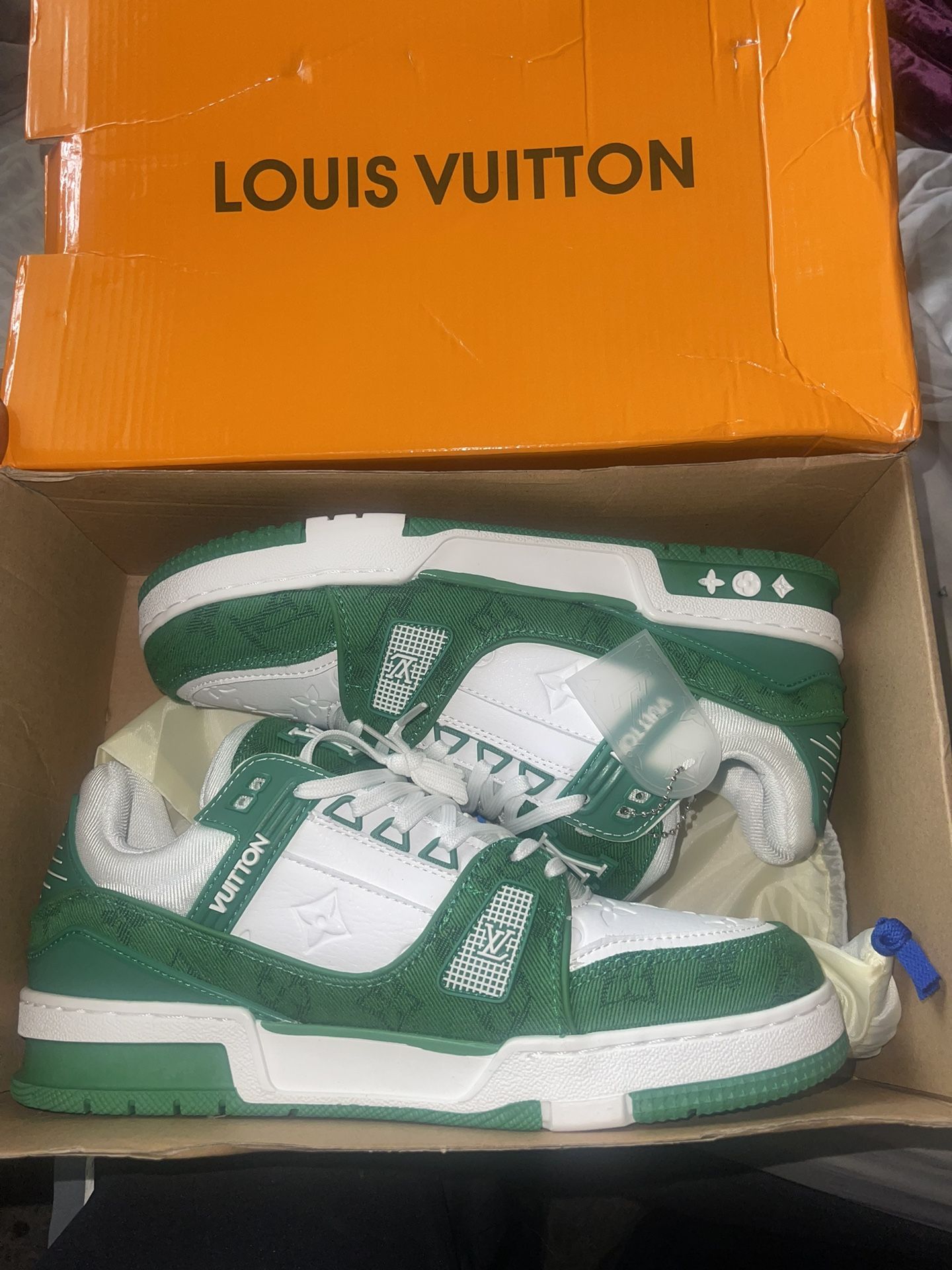 Louis Vuitton 