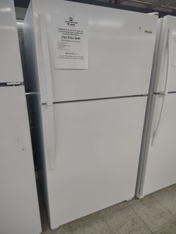 $649 Whirlpool Top Freezer Refrigerator in White With Flexi-Slide Bin and Frameless Glass Shelves