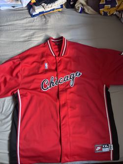 Vintage 90s Nike Chicago Bulls Shooting Warm Up Shooting Shirt 