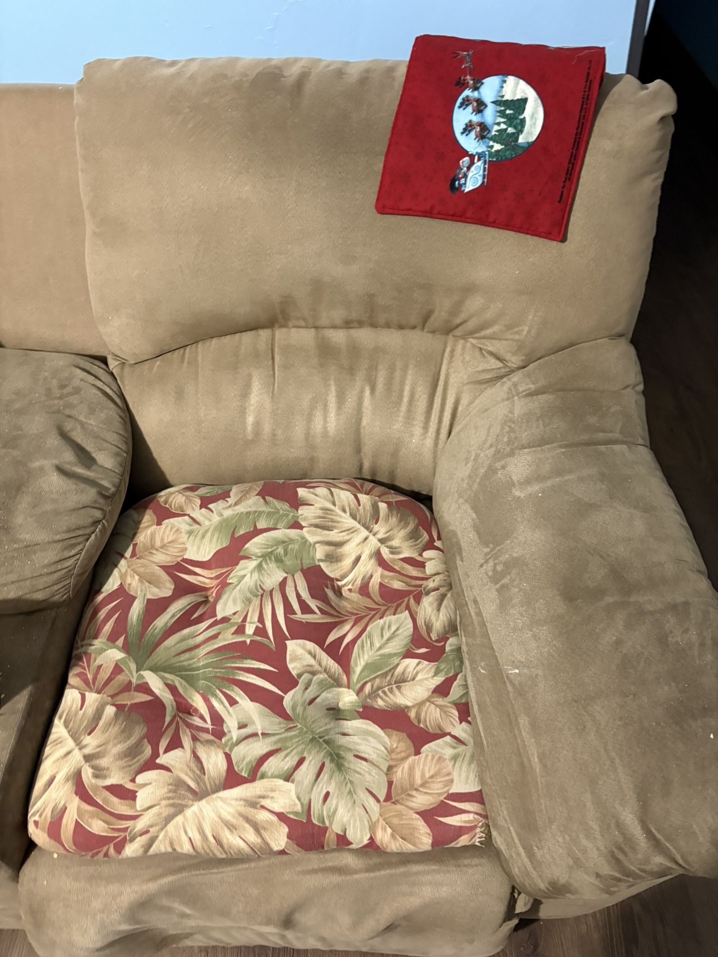 Couch/ Sectional / Pickup Only/ NO DELIVERY