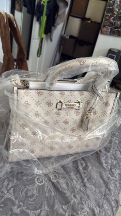 bolsa Guess