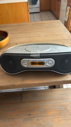 Sony CD Radio Boombox
