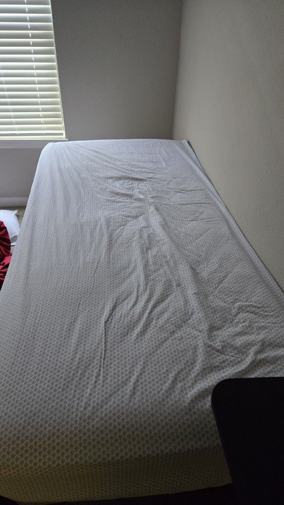 Twin Size Mattress With Adjustable Bed Frame