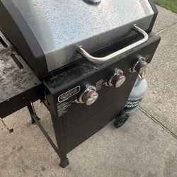 3 -burner gas grill