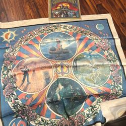 Grateful Dead banner and disk pristine