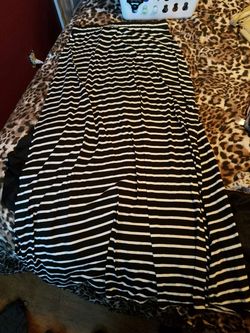 Lrg forever 21 striped long skirt