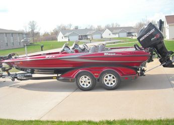KING Triton Low price 2007 boat