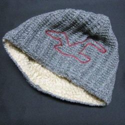 Unisex Hollister knit beanie with a red embroidered seagull logo