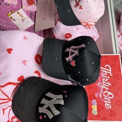 31 HATS LIMITED EDITION 1/1000 BUNDLE  FULL SET 3 HATS