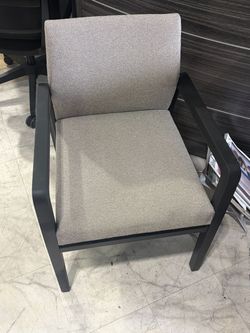 Bernhardt Design Helium Side Chair – Guest/Lobby Seating | $150