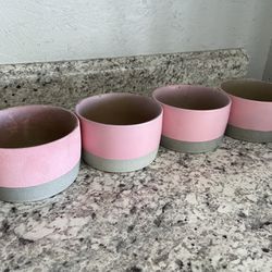 Set Of 4 Pink Pots For Plants 