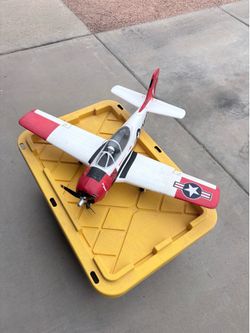 R/C airplane T-28 31” wingspan