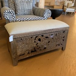 Bryoney Storage Ottoman