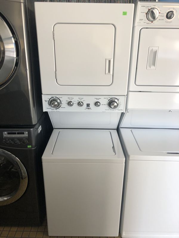 Late model Kenmore 110v stackable Washer Dryer for Sale in San Diego