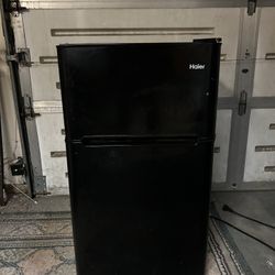 Mini Fridge & Freezer