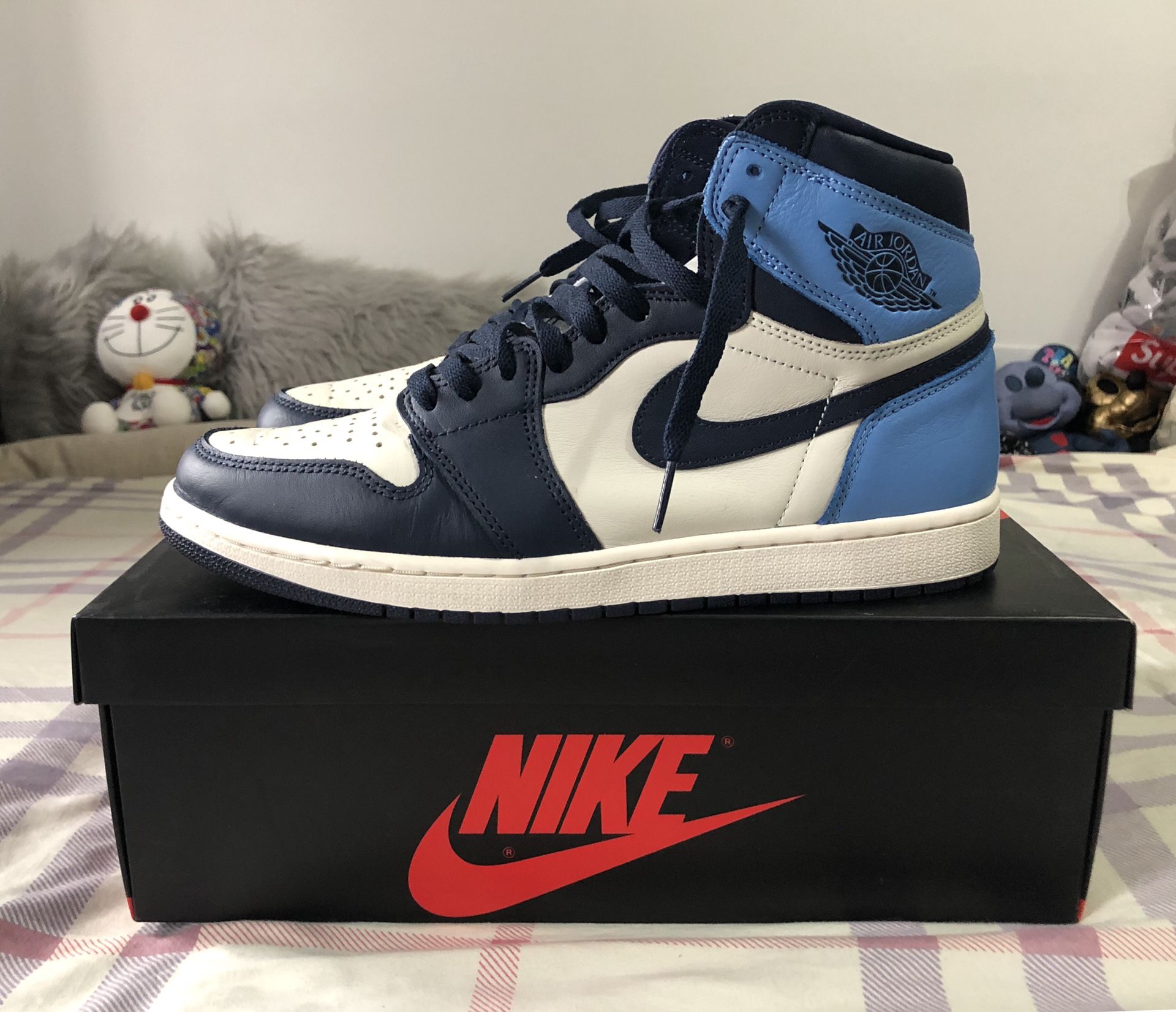 Obsidian Blue Jordan size 11 with og box.