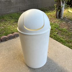 White 3 Gallon Round Swing Top Trash Can