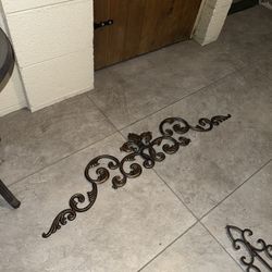 Iron Metal Wall Decor Indoor/Outdoor