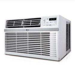 L.G window A.C.. 12.000 BTU.. NEW IN THW BOX