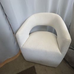 Alivia Fabric Rolling Chair