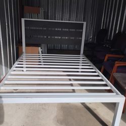 Full Size Frame and Headboard 