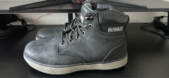 Size 13 DeWalt Work Boots