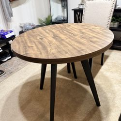 Wood Round Dining Table // 31.5”