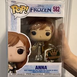 Anna from Frozen (GOLD) with Pin #582 Funko Pop Exclusive