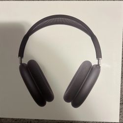 Airpod Maxes Midnight Brand New