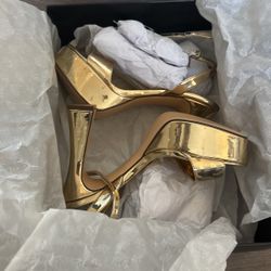 Nina Golden Platform Heels As 5.5