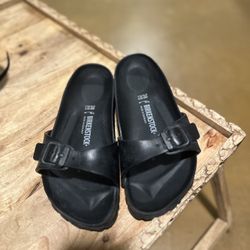 BIRKENSTOCK Madrid Essentials EVA Black One-Strap Sandals - Size 7.5