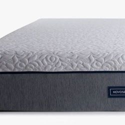 King Size Novosbed Soft Memory Foam Mattress-Excellent Condition